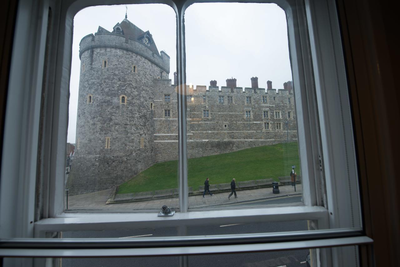 Central Windsor Apartment Facing The Castle Exteriér fotografie
